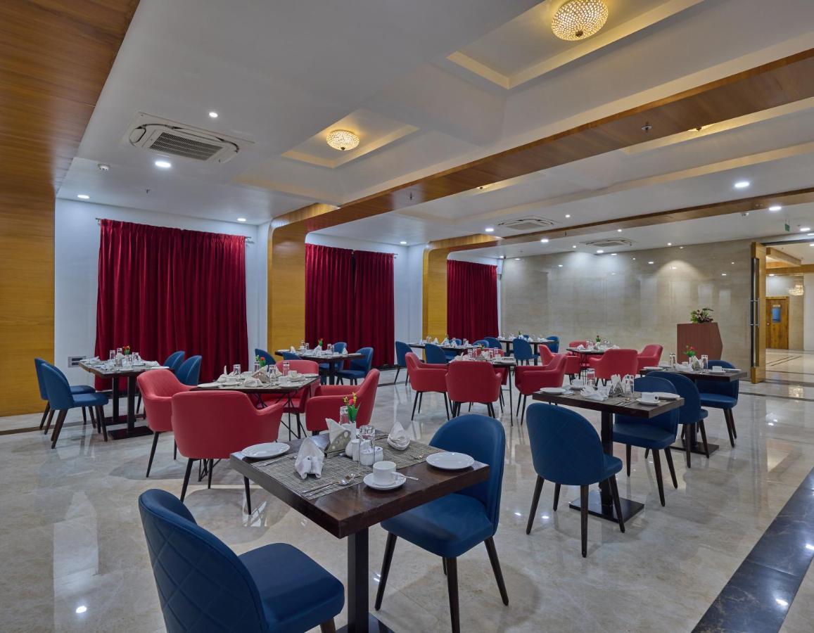 Golden Tulip Tirupati Hotel Exterior foto